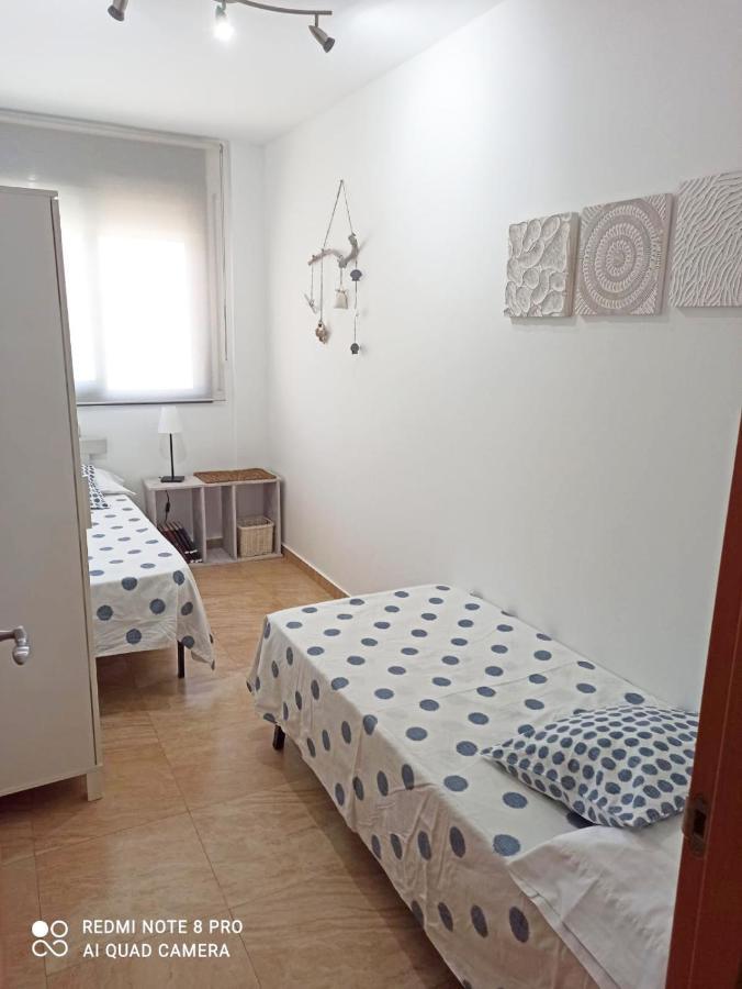 Apartamento Делтебре Екстериор снимка